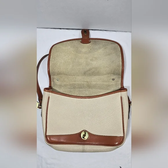 VINTAGE Dooney & Bourke A7-128540 Classic Leather Crossbody Bag Purse Tan Brown - Picture 7 of 16